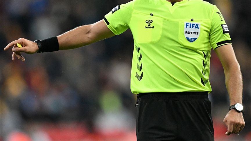 Trendyol Süper Lig'de 15. hafta maçlarını yönetecek hakemler açıklandı.