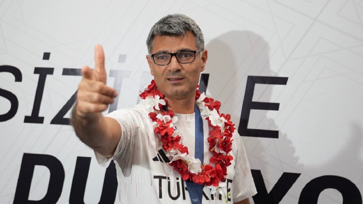 Olimpiyat madalyasıyla atıcılığı gündeme taşıyan milli sporcu Yusuf Dikeç, Marca’ya