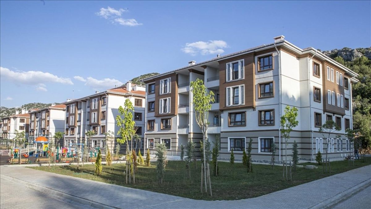 Yüzyılın Konut Projesi'ne başvurular e-Devlet'te 18 Aralık Perşembe, bankalarda 19