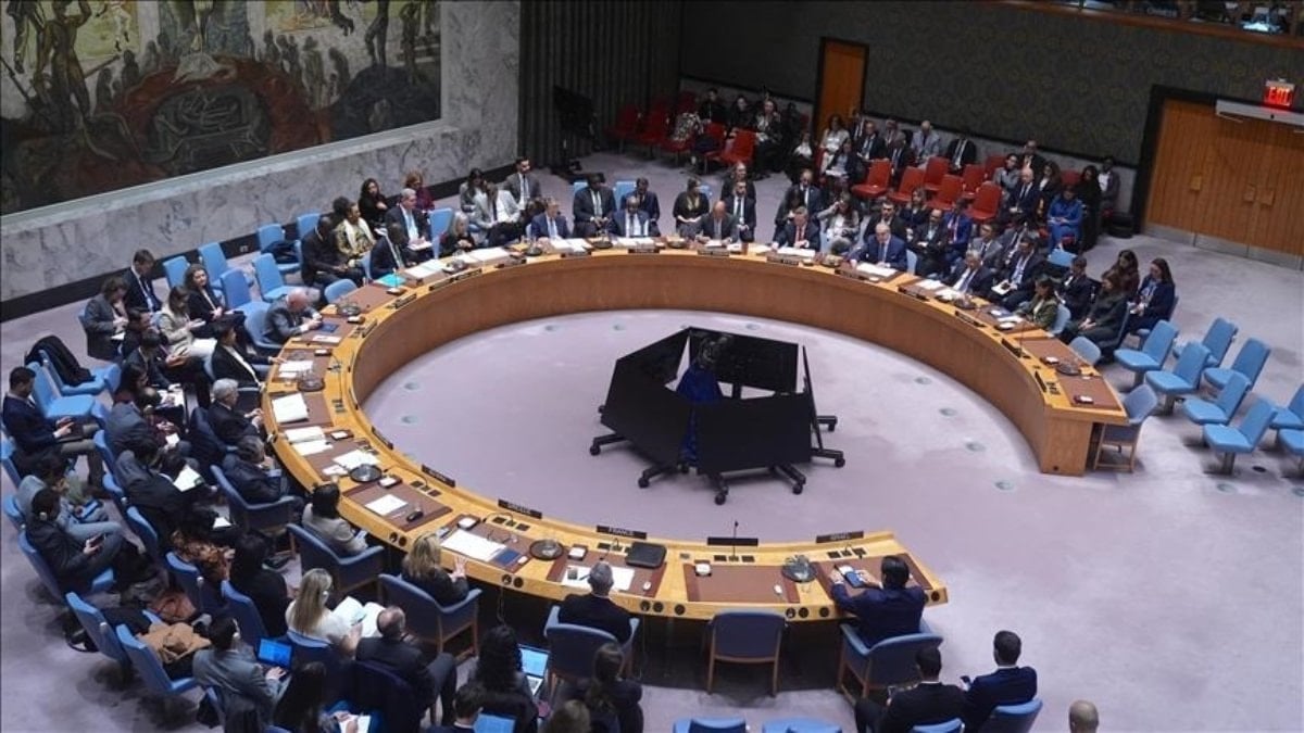 ABD'nin Venezuela'ya düzenlediği saldırıların ve Venezuela Devlet Başkanı Nicolas Maduro