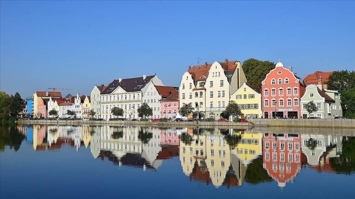 Avrupa'da ev sahibi olma oranları ile Türkiye'deki durum karşılaştırıldı. 