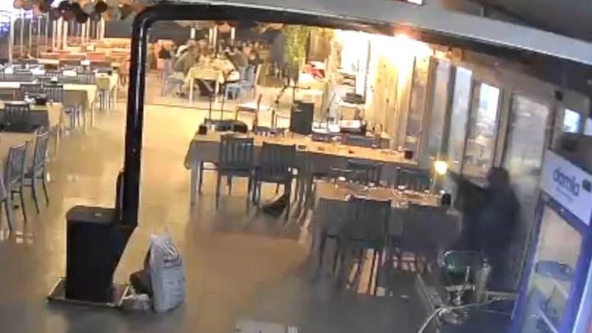 Gömeç ilçesinde alkol isteği geri çevrilen saldırganın gerçekleştirdiği silahlı saldırının