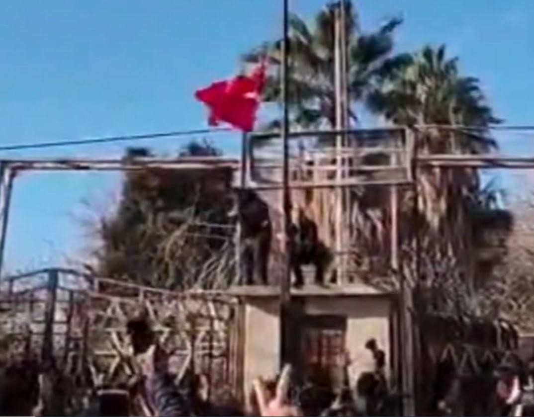 Nusaybin'deki bayrak indirme provokasyonuna ilişkin aşağılayıcı ve hakaret içeren paylaşımlarla,