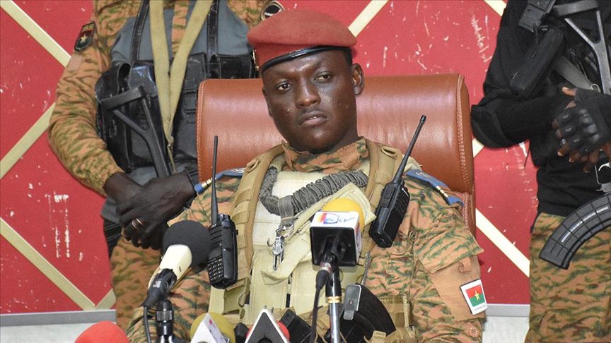 Burkina Faso'da 38 yaşındaki Yüzbaşı İbrahim Traore başkanlığındaki cunta yönetimi
