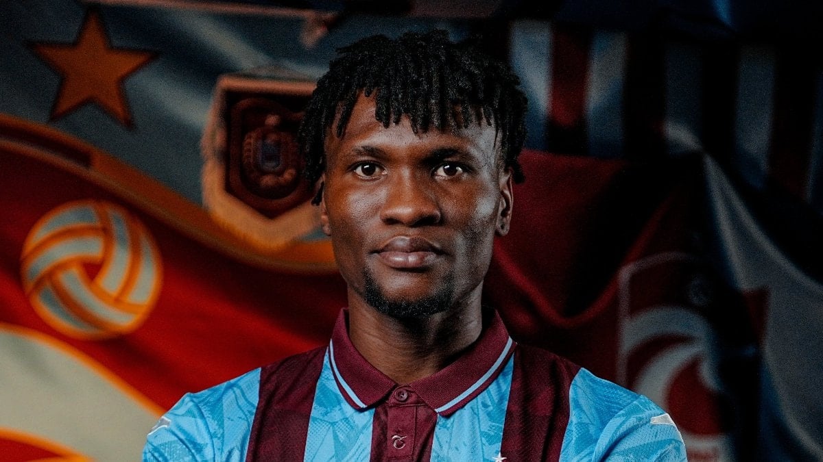 Trabzonspor'un yeni transferi Chibuike Nwaiwu, bordo-mavili kulübün bir parçası olmaktan