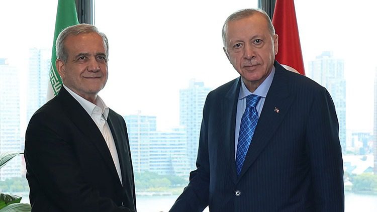 Cumhurbaşkanı Erdoğan, İran Cumhurbaşkanı Pezeşkiyan ile telefonda görüştü. Erdoğan görüşmede,