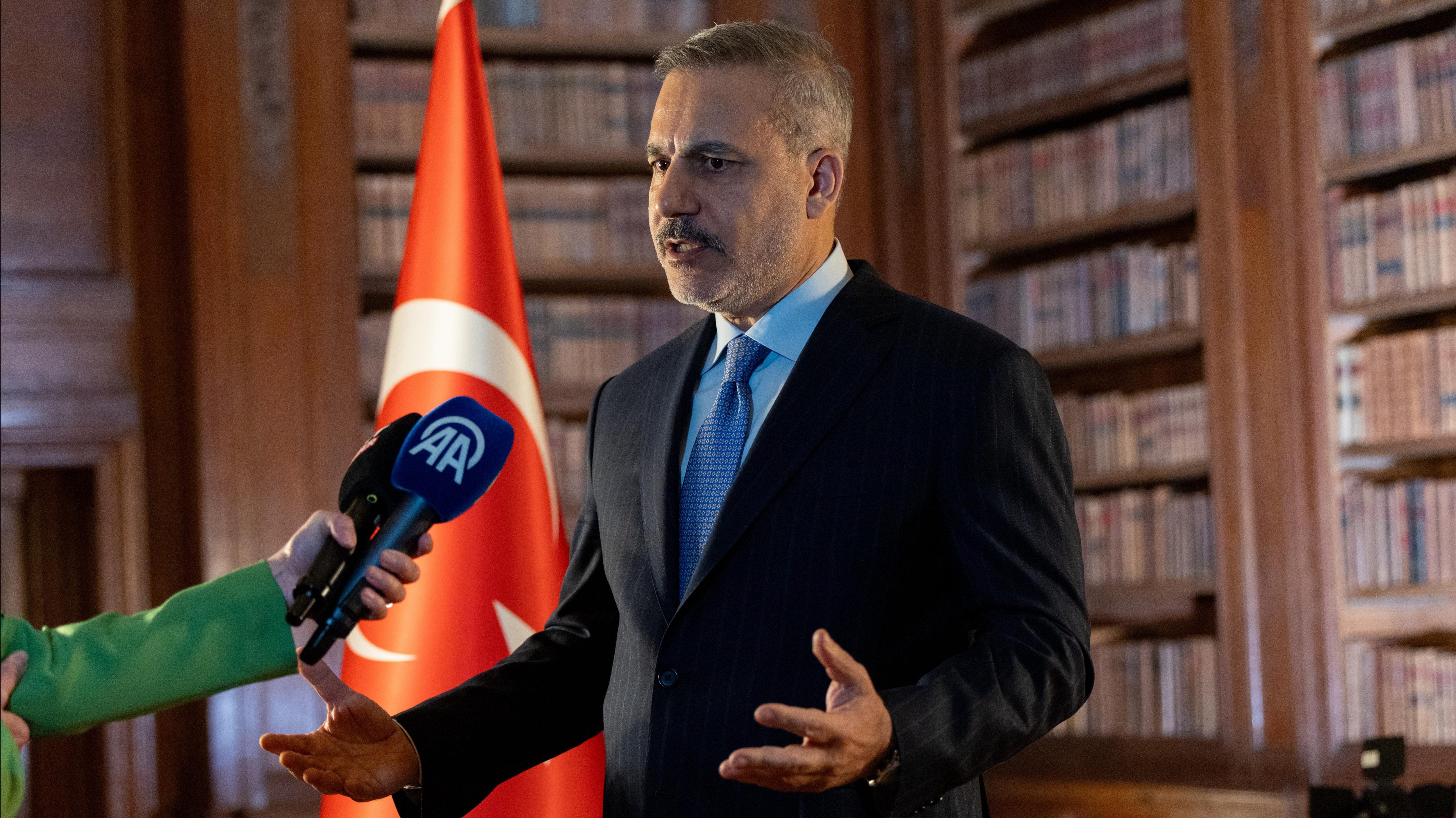 Dışişleri Bakanı Hakan Fidan, Rusya-Ukrayna meselesine ilişkin, kalıcı bir barışa