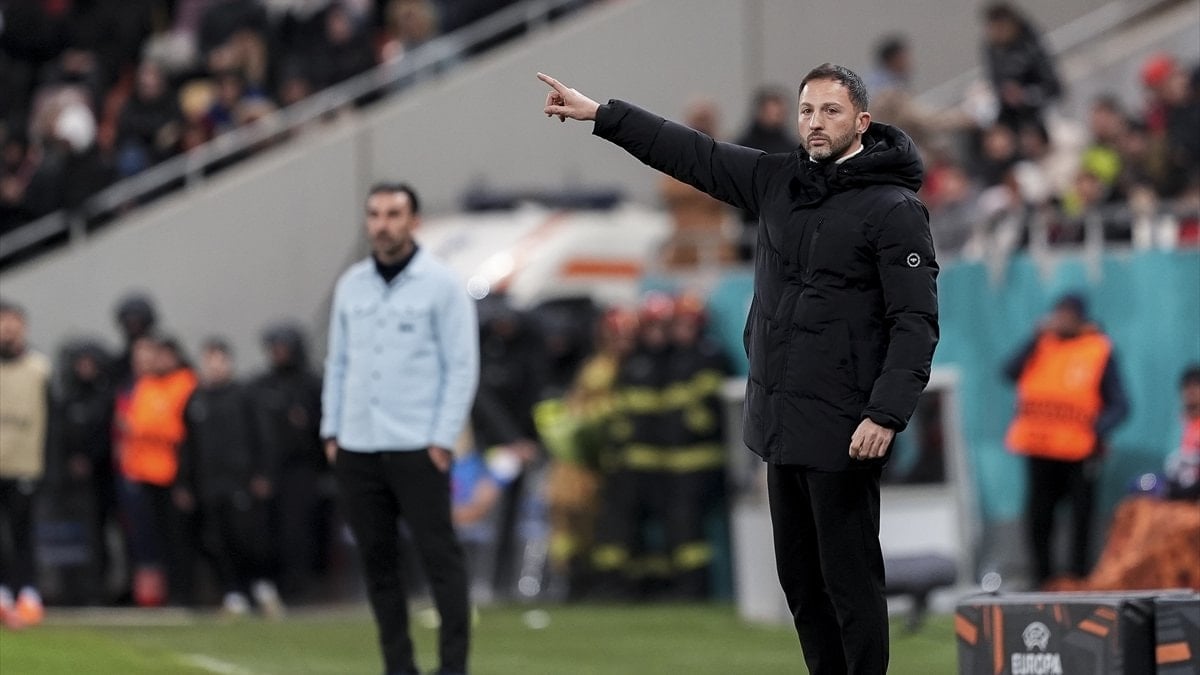Fenerbahçe Teknik Direktörü Domenico Tedesco, "Kötü bir maç çıkardık. Rakip,
