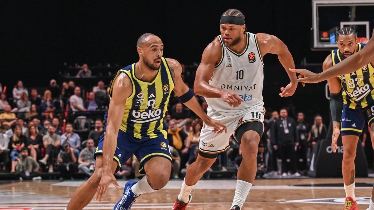 Basketbol Avrupa Ligi'nin (EuroLeague) 21. haftasında Fenerbahçe, deplasmanda Birleşik Arap