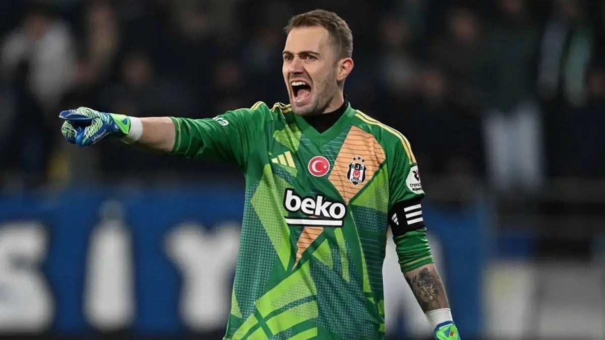 Fenerbahçe, Beşiktaş'ta kadro dışı kalan eski oyuncusu Mert Günok ile