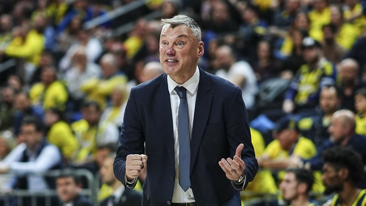 Fenerbahçe, Erkek Basketbol Takımı'nın Başantrenörü Sarunas Jasikevicius ile 3 yıllık