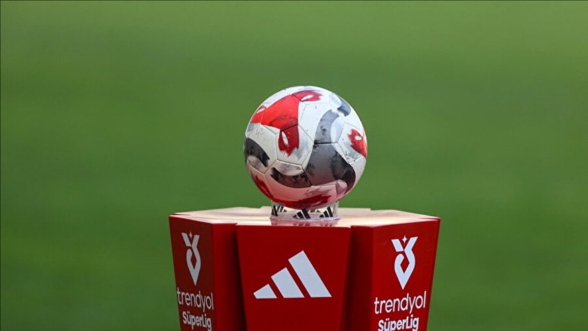 Futbolda ara transfer dönemi başladı. Kulüpler, 6 Şubat Cuma saat