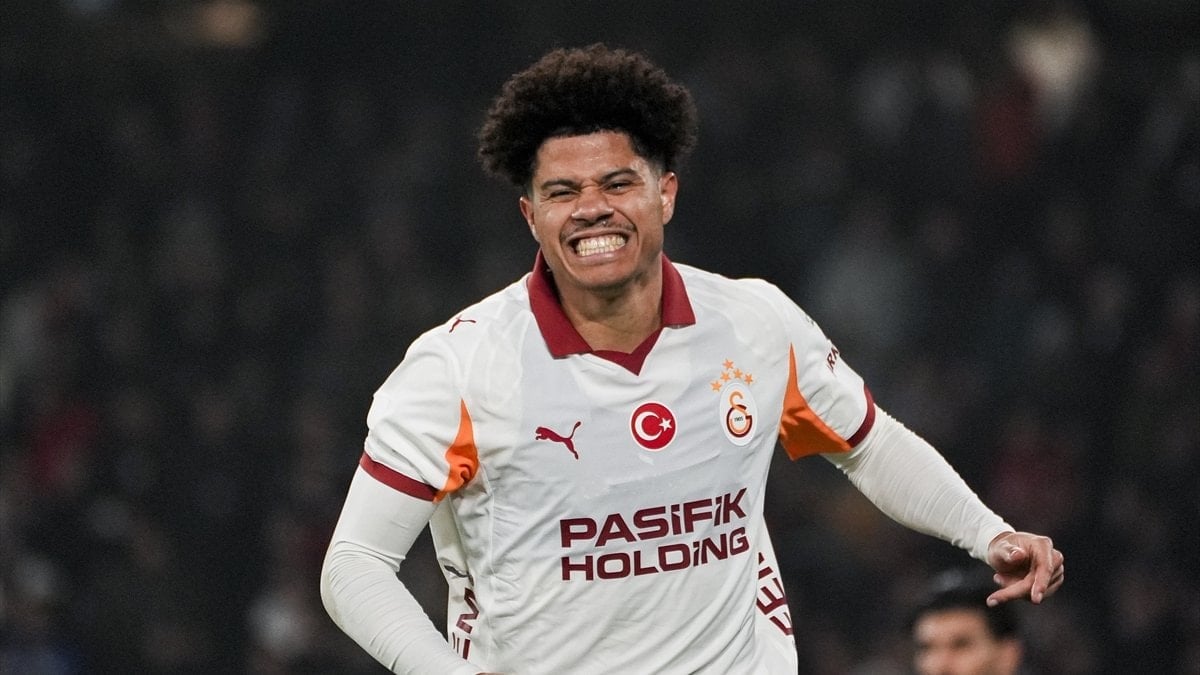 Galatasaray’ın Brezilyalı futbolcusu Gabriel Sara, Fatih Karagümrük maçıyla bu sezonki