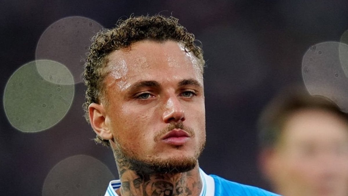 Galatasaray, ara transfer döneminde ilk hamlesini Napoli’den Noa Lang’ı alarak