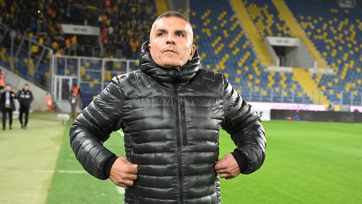 Iğdır FK, teknik direktörlük görevi için Kenan Koçak ile anlaştı.