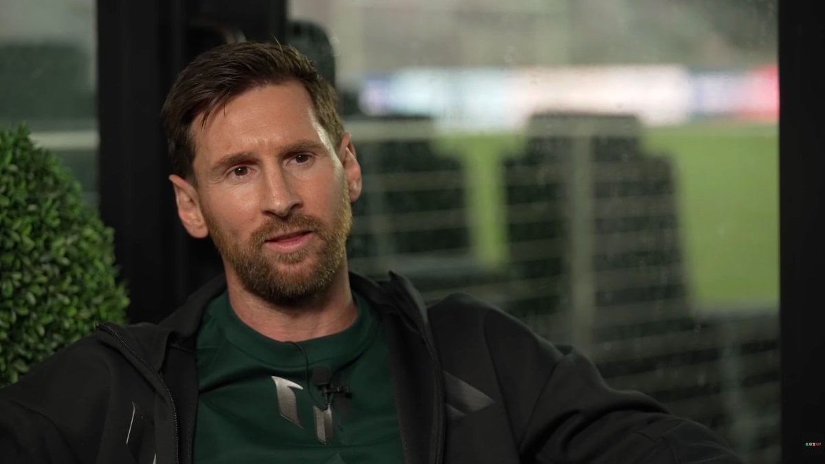 Dünyaca ünlü futbolcu Lionel Messi, katıldığı programda TikTok'ta vakit geçirdiğini