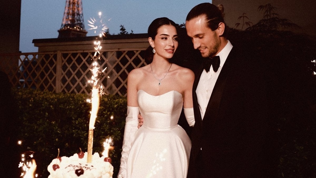 Melisa Aslı Pamuk eşi Yusuf Yazıcı’nın ve oğlu Mylan’ın doğum