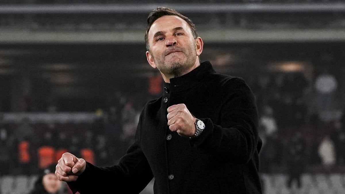 Galatasaray Teknik Direktörü Okan Buruk, sosyal medya hesaplarından paylaşım yaparak