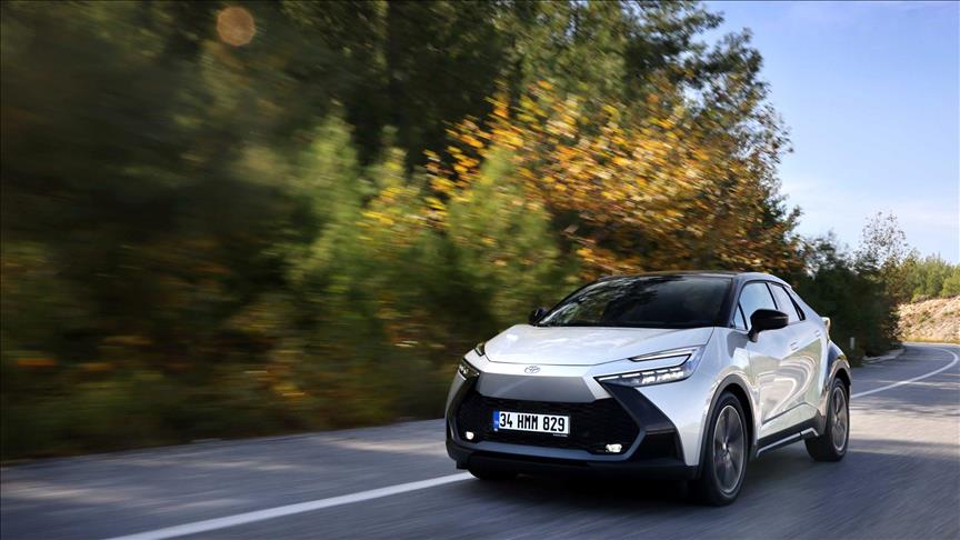 Toyota motor satış rakamlarını arttırarak 6 yıl üst üste dünyanın