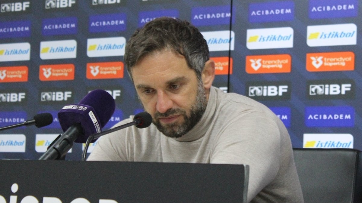Kayserispor Teknik Direktörü Radomir Djalovic, Başakşehir maçının ardından yaptığı açıklamada,
