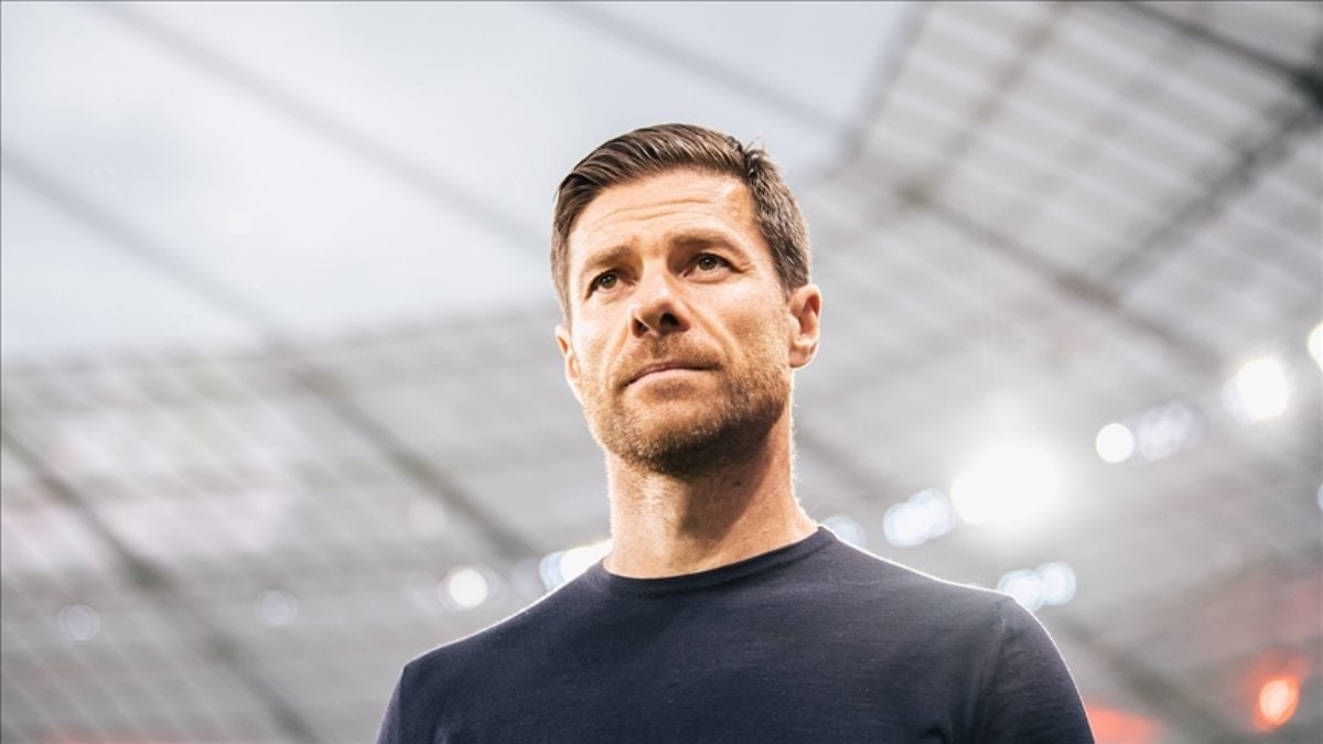 Real Madrid, Xabi Alonso'nun görevine son verildiğini açıkladı. Kısa süre