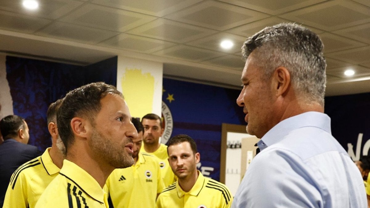 Fenerbahçe'nin Süper Kupa'yı kazanmasıyla birlikte hem Domenico Tedesco hem de