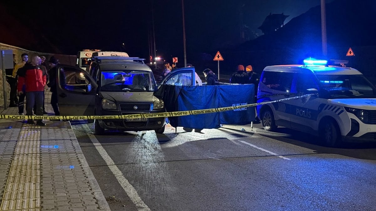 Samsun’da bir kadın yasak ilişki yaşadığı sevgilisini, araçta çıkan tartışma