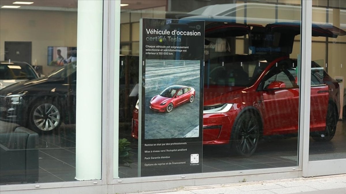 ABD'li elektrikli araç üreticisi Tesla, 2025'in son çeyreğinde otomobil teslimatlarında