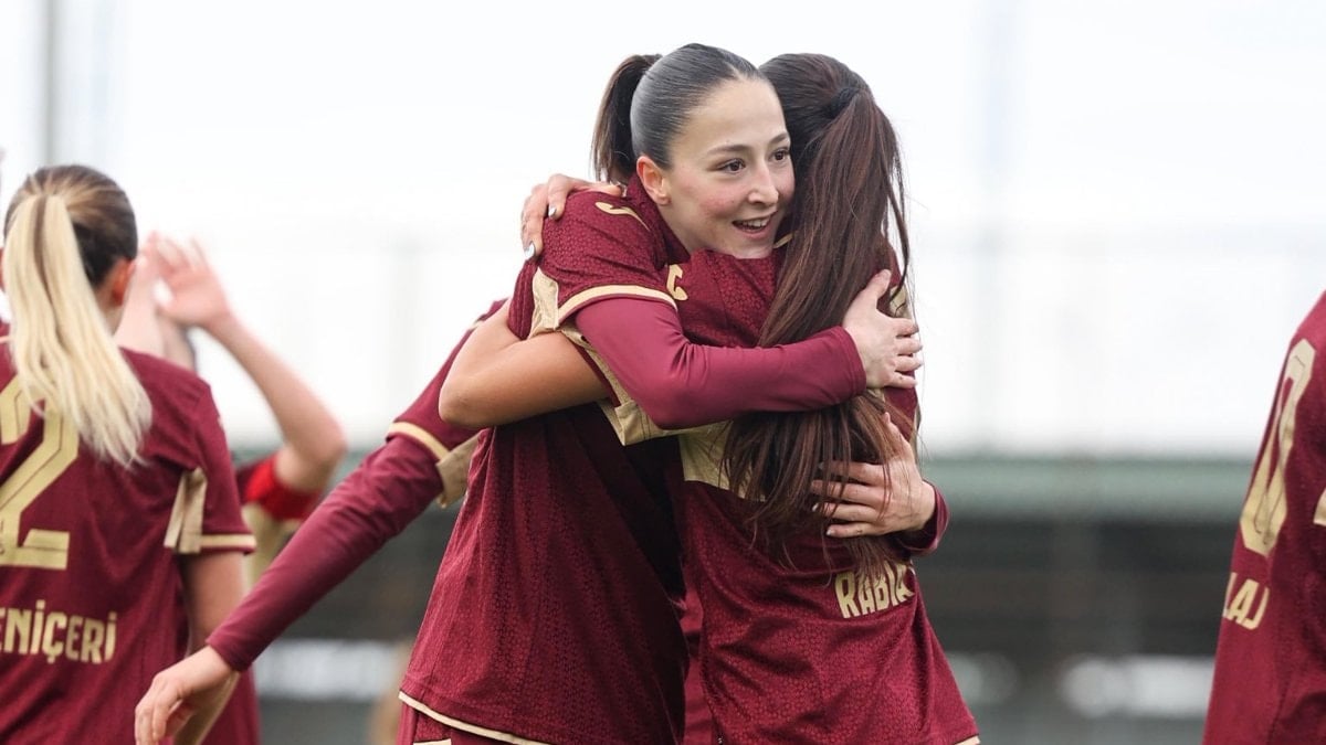 Kadın Futbol Süper Ligi'nin 15. haftasında Trabzonspor, sahasında Çekmeköy Bilgidoğa'yı