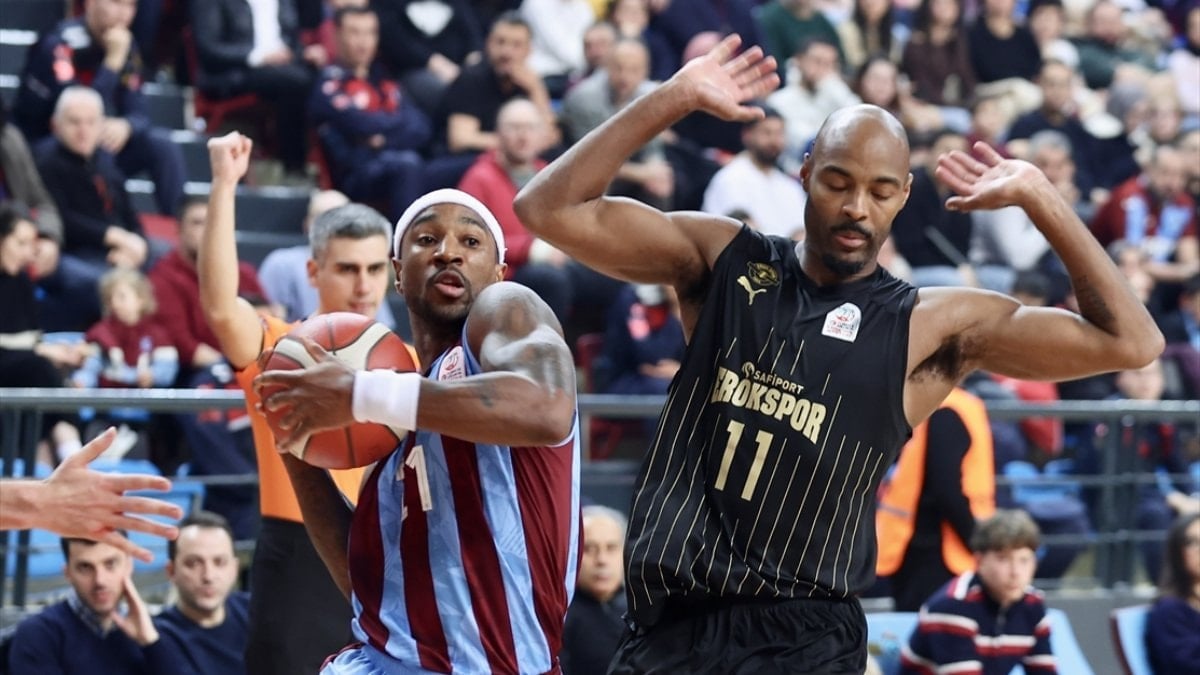 Türkiye Basketbol Süper Ligi'nin 17. haftasında Trabzonspor, sahasında Erokspor'u 90-73