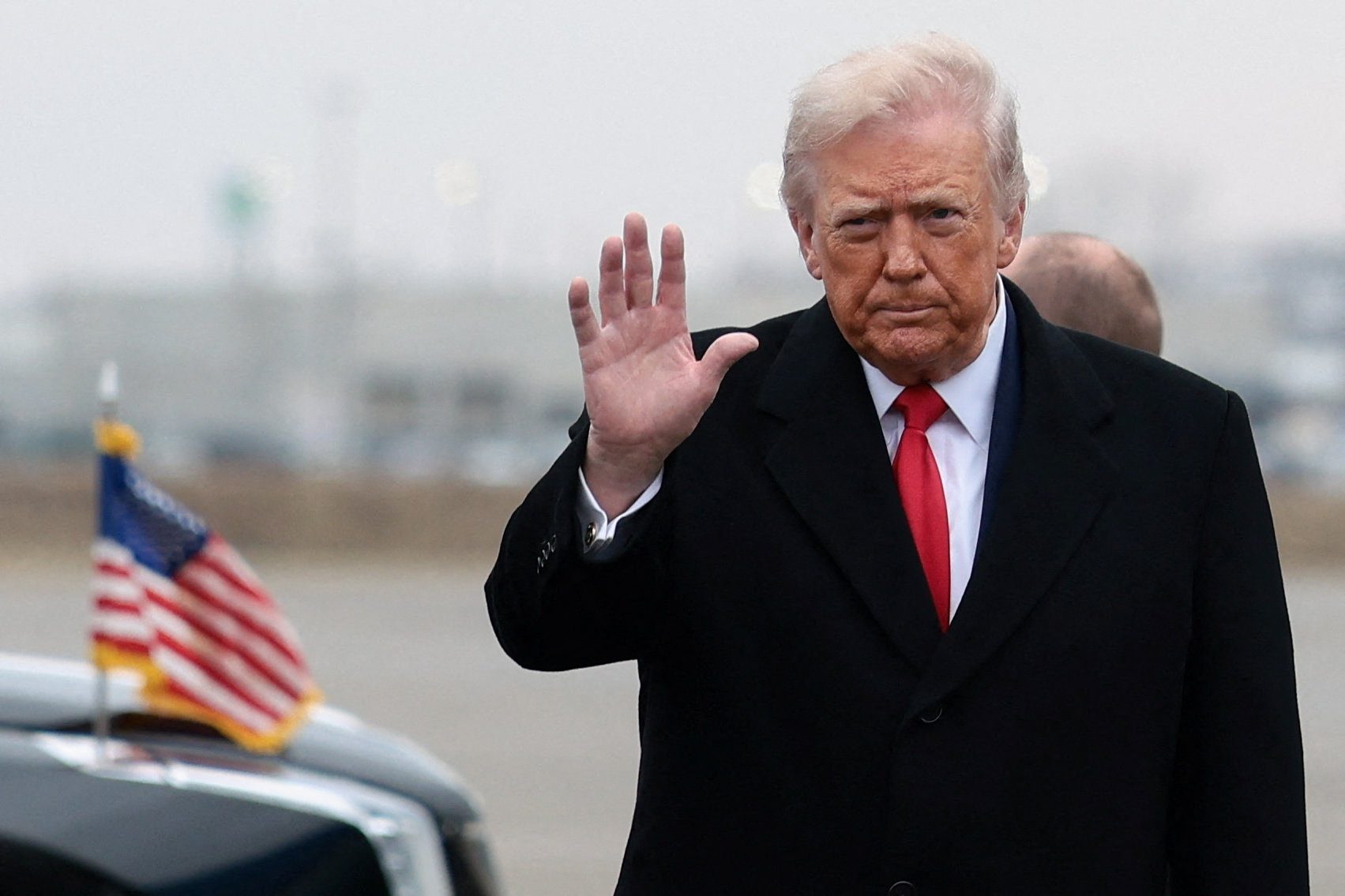 Grönland'ı almakta kararlı olduğunu belirten ABD Başkanı Donald Trump, planına