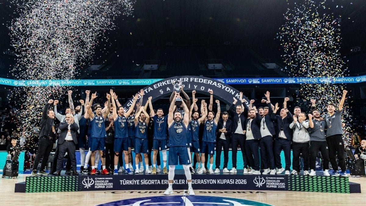 Konya Büyükşehir Belediyespor'u 70-52'lik skorla yenen Çayırova Belediyespor, Türkiye Erkekler