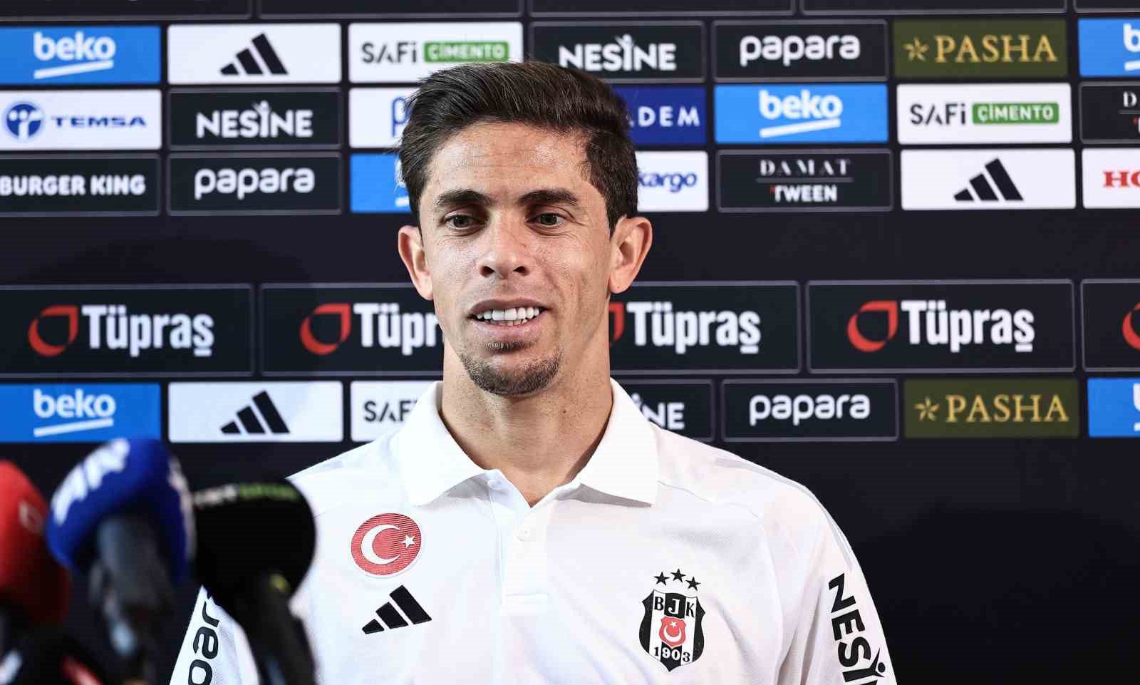 Beşiktaş'la yollarını ayıran Brezilyalı savunmacı Paulista, Türkiye macerası sonrası ülkesine