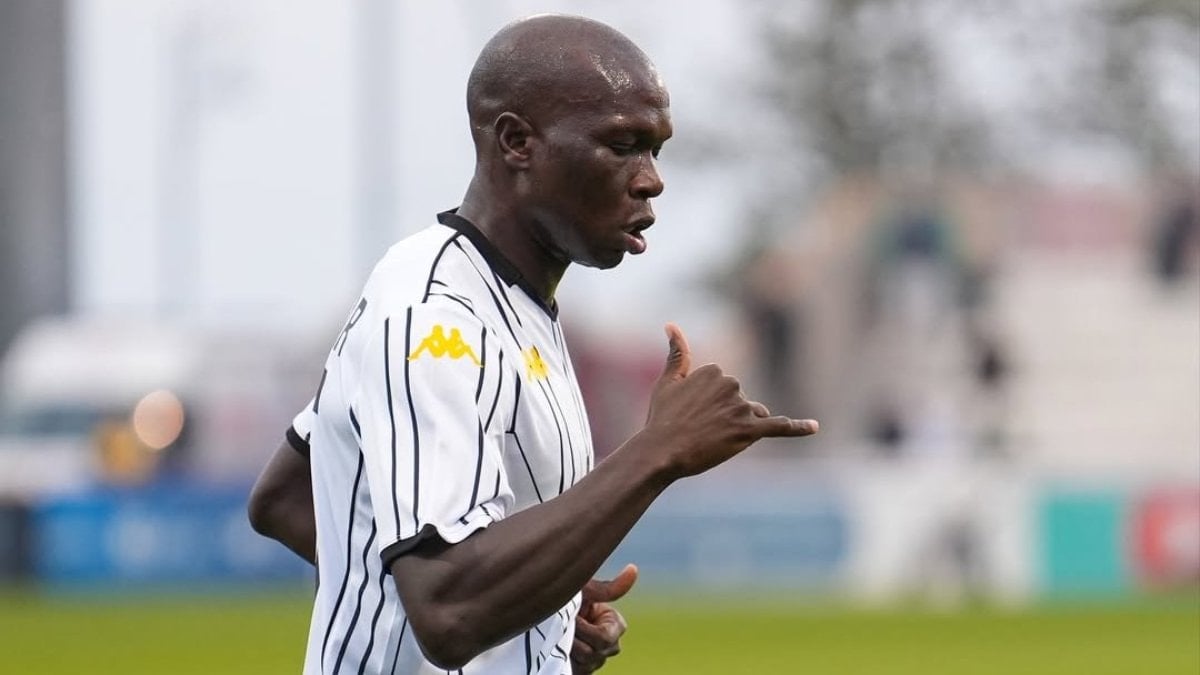 Azerbaycan Ligi takımlarından Neftçi Bakü, sözleşmesi sezon sonunda bitecek Vincent