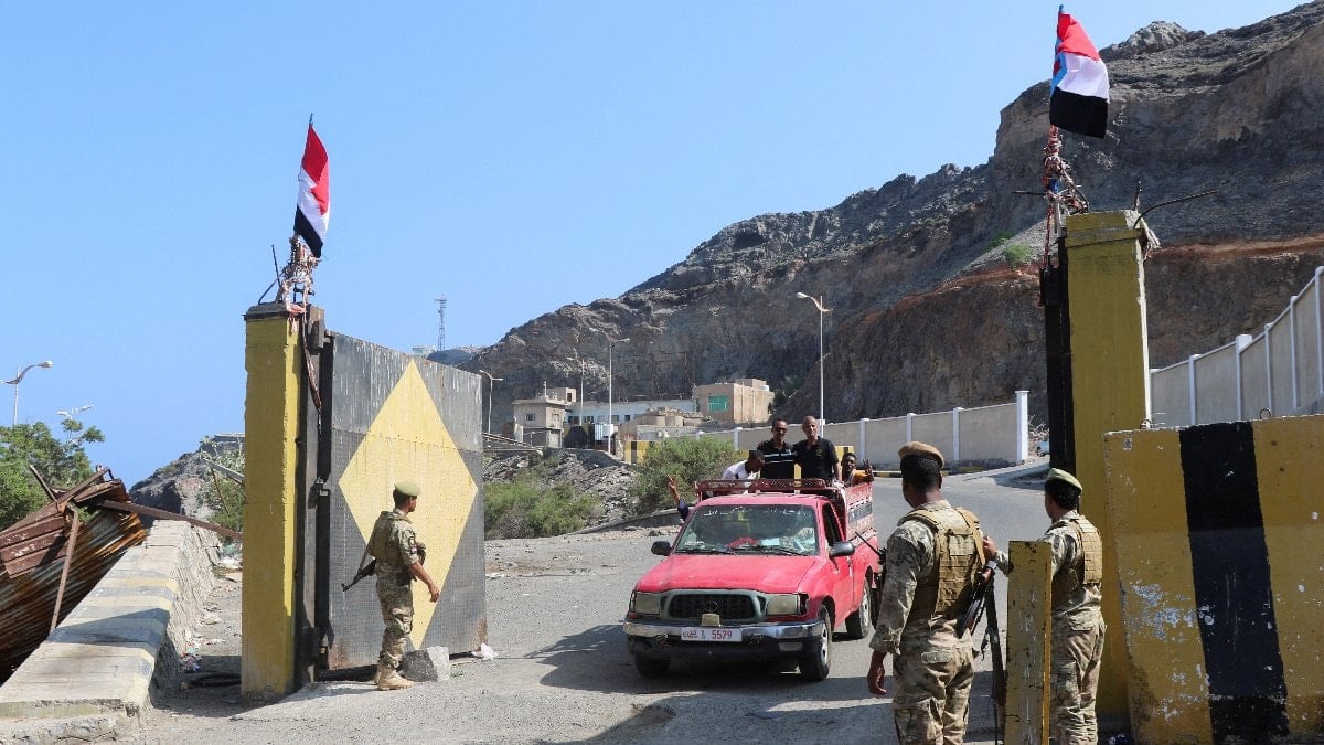 Yemen'in Hadramevt Valisi Salim Hanbeşi, Güney Geçiş Konseyi'nin (GGK) bölgeden