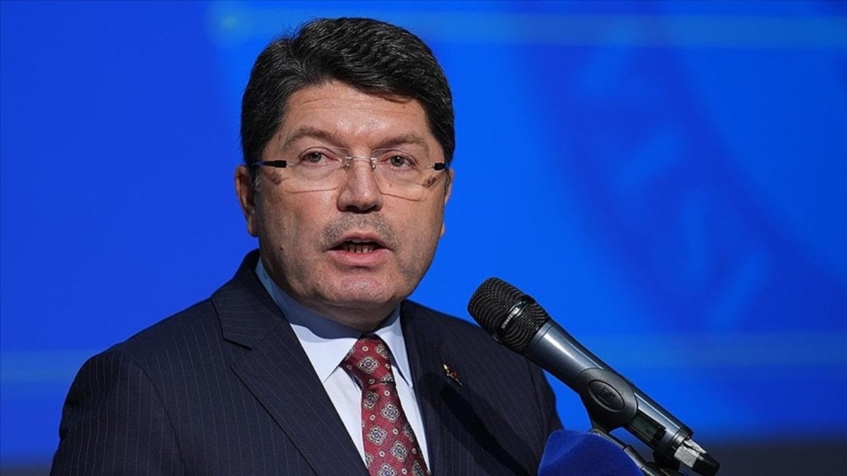 Adalet Bakanı Yılmaz Tunç, sınır hattında terör örgütü YPG/SDG yandaşlarının