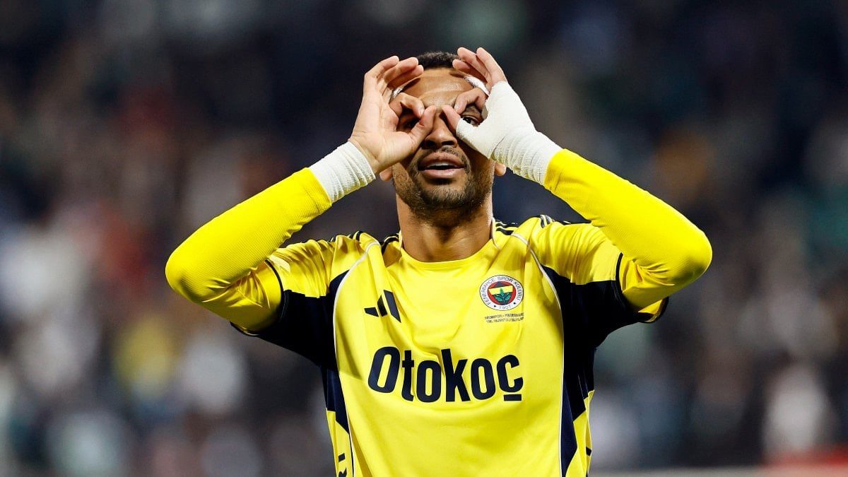 Youssef En-Nesyri'nin Juventus'a gitmesi beklenirken, Sevilla devreye girdi ve transfer