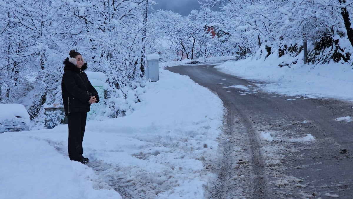 Zonguldak'ta etkili olan kar yağışı nedeniyle toplam uzunluğu 1365 kilometre