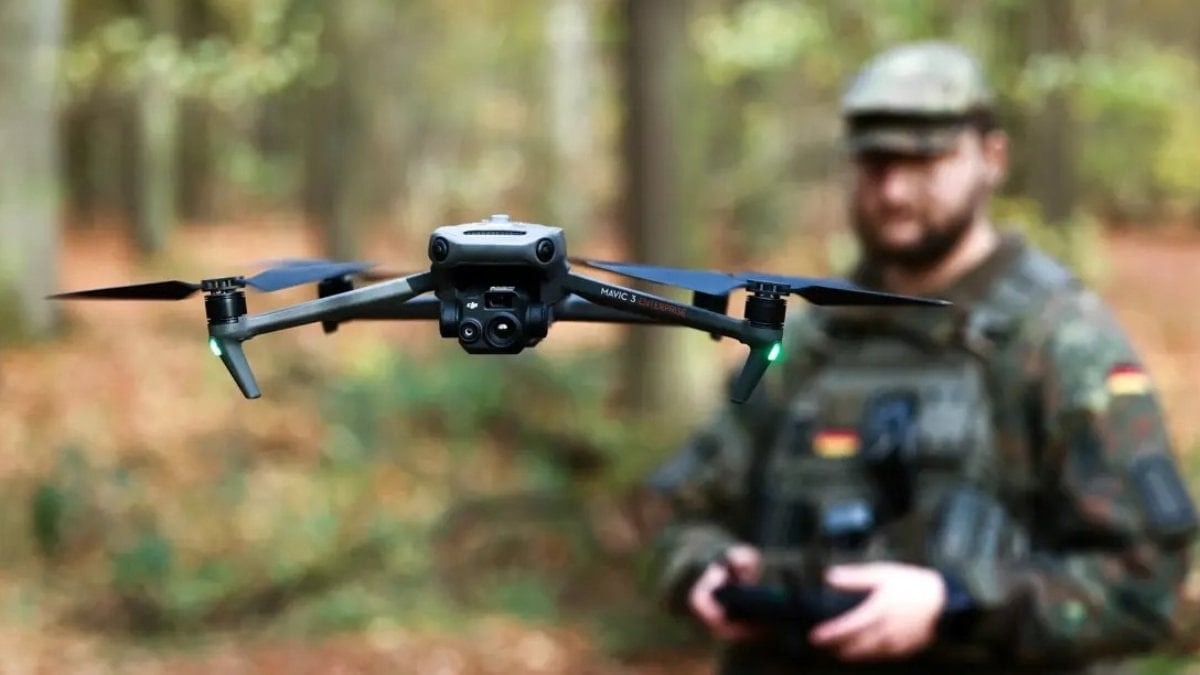 Alman ordusunun, 536 milyon euro değerinde kamikaze dron siparişi vermeye