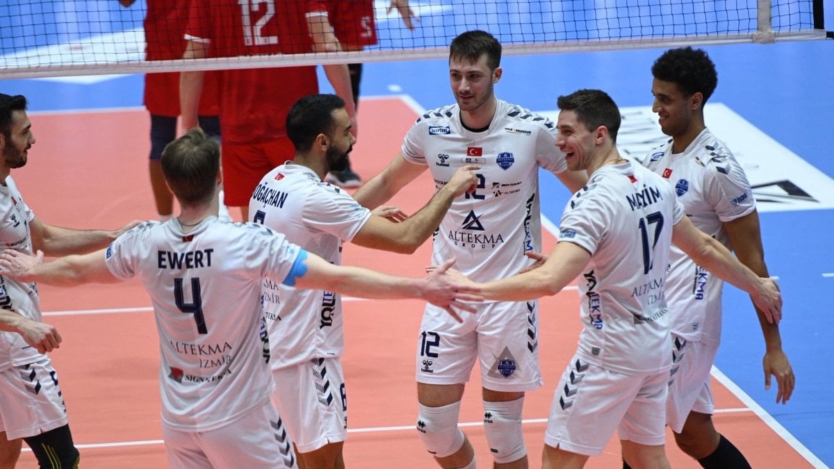 Voleybol Efeler Ligi'nin 19. haftasında Altekma, sahasında Akkuş Belediyespor'u 3-0