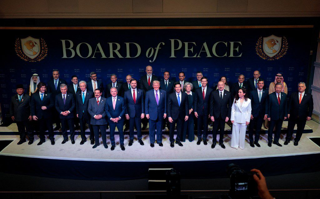 Arap ülkeleri, Washington'da düzenlenen Gazze Barış Kurulu'nun ilk toplantısında Trump'ın