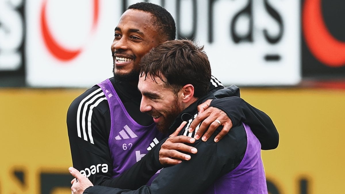Sergen Yalçın yönetimindeki Beşiktaş, Başakşehir ile deplasmanda oynayacağı Süper Lig