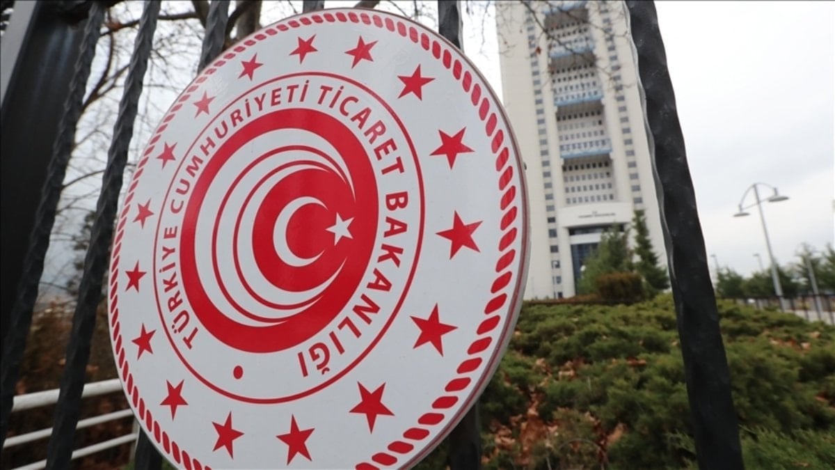 Ticaret Bakanlığı, ülke ekonomisine destek olmak adına ithal ürünlere karşı