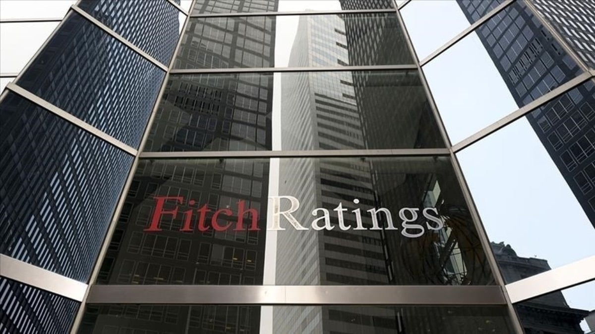 Fitch Ratings'in Türkiye'nin mali performansındaki iyileşmeyi vurguladığı panel, Türkiye'nin döviz