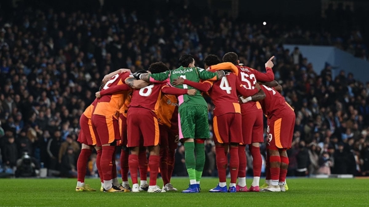 Galatasaray'ın Şampiyonlar Ligi için UEFA'ya bildirdiği yeni listeye eklediği isimler