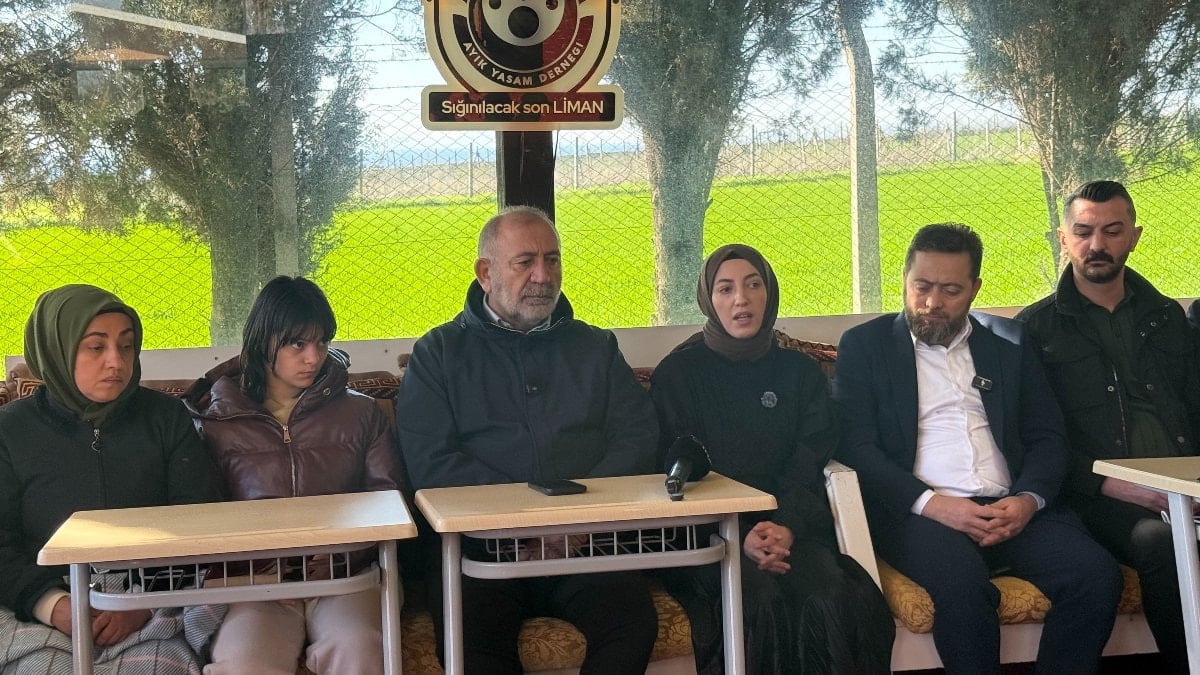 CHP İstanbul İl Başkanı Gürsel Tekin, katıldığı bir programda uyuşturucu