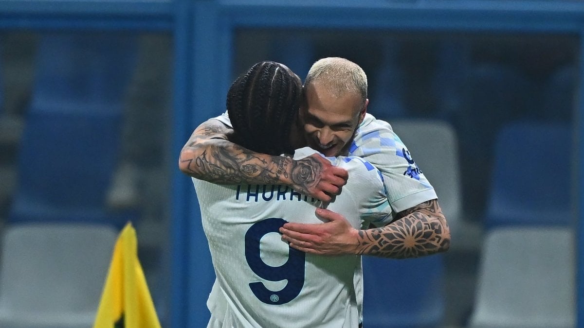 Inter, Serie A'nın 24. haftasında deplasmanda Sassuolo'yu 5-0'lık skorla mağlup