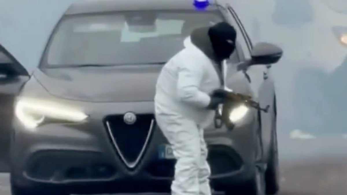 Ülkenin güneydoğusunda bulunan Brindisi ile Lecce kentleri arasındaki kara yolunda