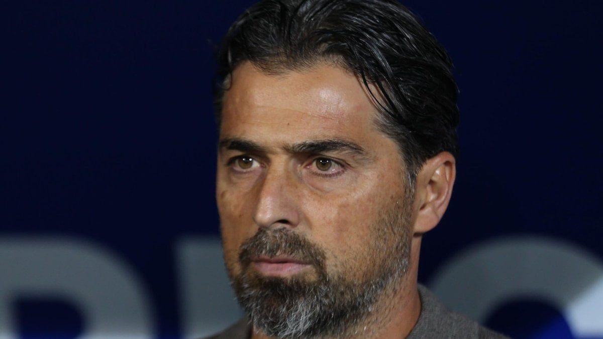 Konyaspor, teknik direktör İlhan Palut ile görüşme yapacak. Palut, görüşmeler
