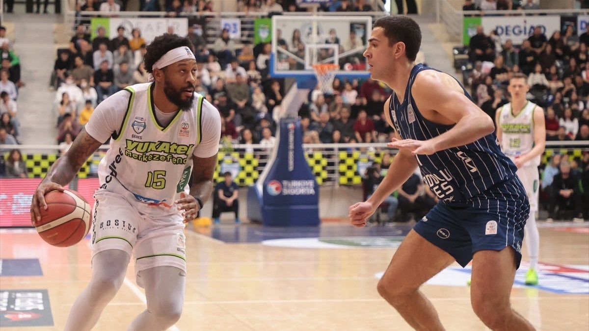 Türkiye Basketbol Süper Ligi'nin 18. haftasında Merkezefendi Belediyesi Basket, sahasında